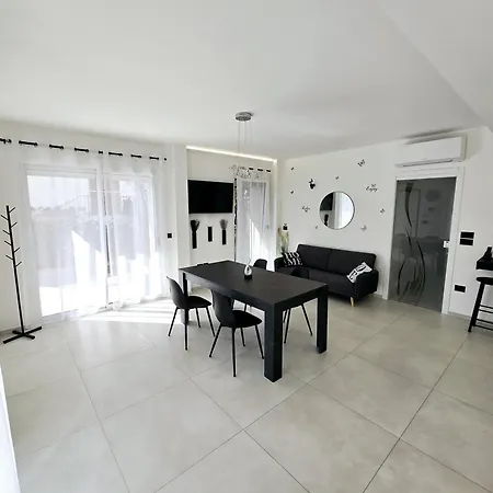 Sulle Onde Del Relax, 600mt Dal Mare, Parcheggio Gratuito Grottammare