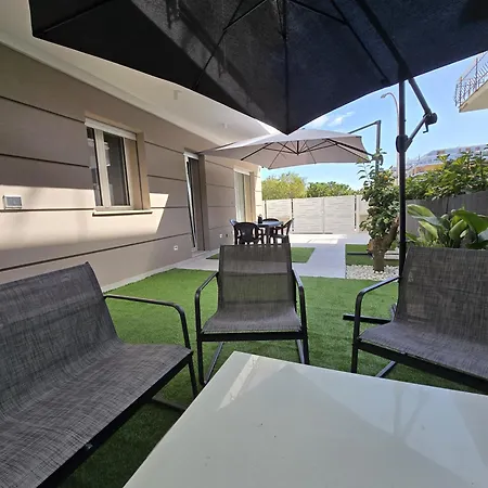 Sulle Onde Del Relax, 600mt Dal Mare, Parcheggio Gratuito * グロッタンマーレ