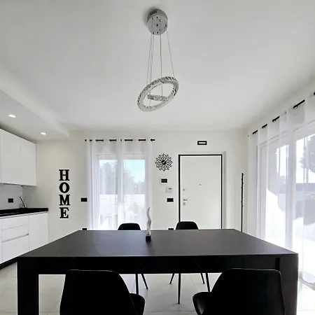 Sulle Onde Del Relax, 600mt Dal Mare, Parcheggio Gratuito アパート グロッタンマーレ